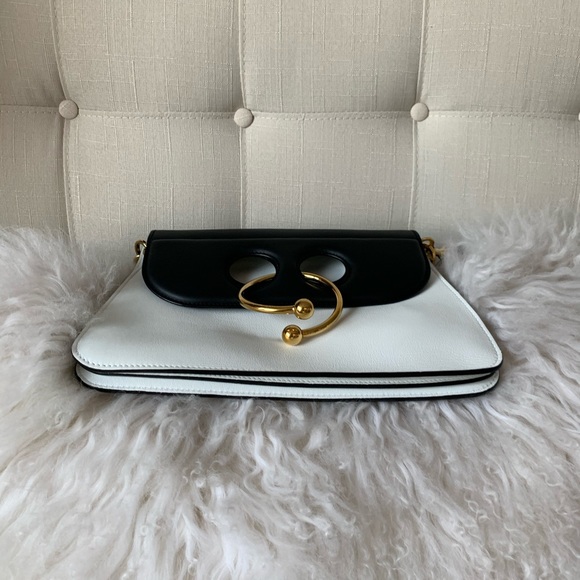 JW Anderson Medium Black White Pierce Shoulder Bag - Picture 13 of 14